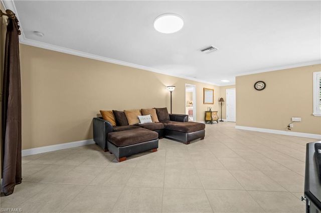 4165 Prestwick CT, North Fort Myers, FL 33903