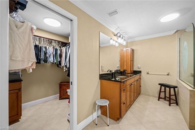 4165 Prestwick CT, North Fort Myers, FL 33903