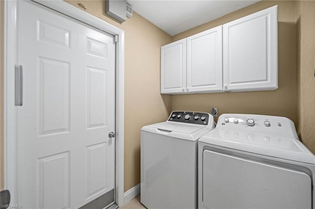 4165 Prestwick CT, North Fort Myers, FL 33903