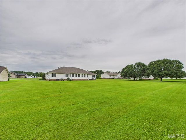 1110 State Highway AD, Dexter, MO 63841