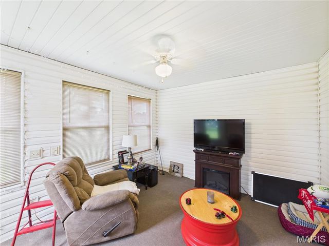 1110 State Highway AD, Dexter, MO 63841