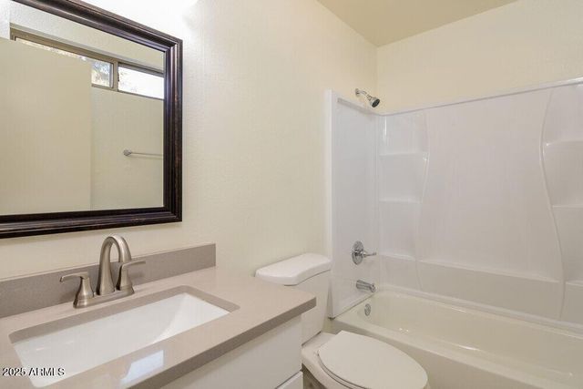 15948 W Lundberg Street, Surprise, AZ 85374