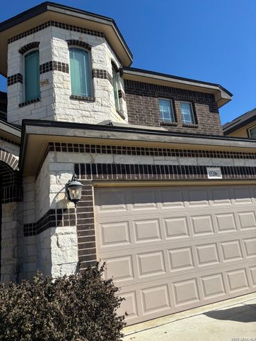 15206 Comanche Gard, San Antonio, TX 78233