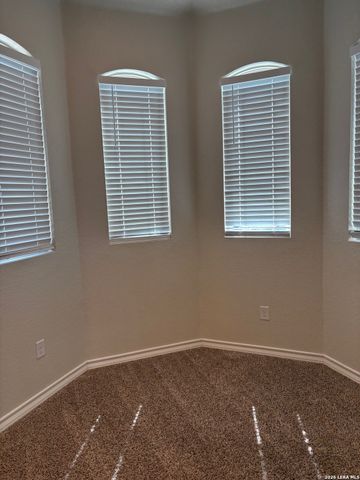 15206 Comanche Gard, San Antonio, TX 78233