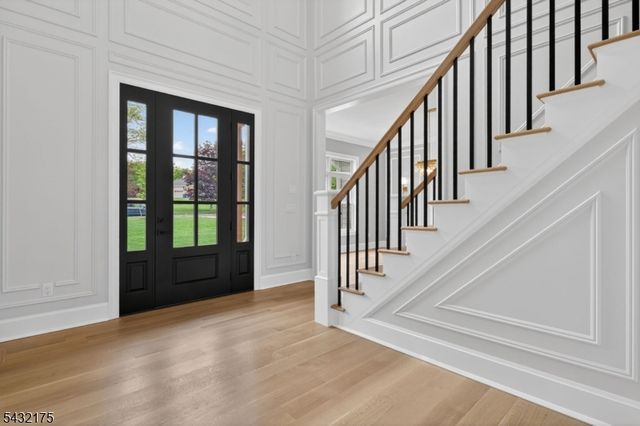 2 Ravinn Lane, Warren Twp., NJ 07059