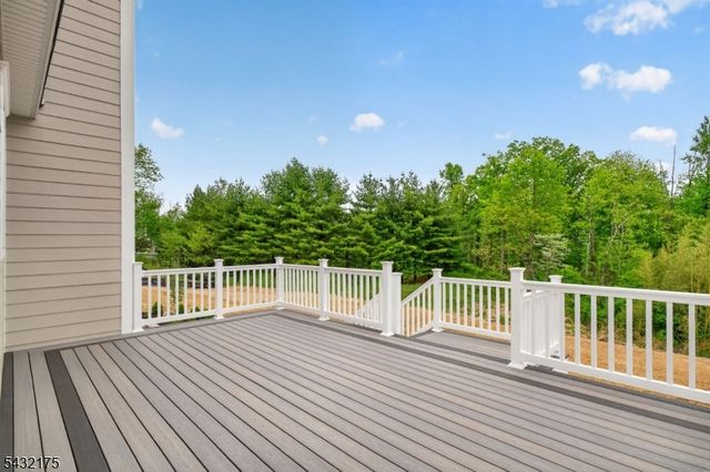 2 Ravinn Lane, Warren Twp., NJ 07059