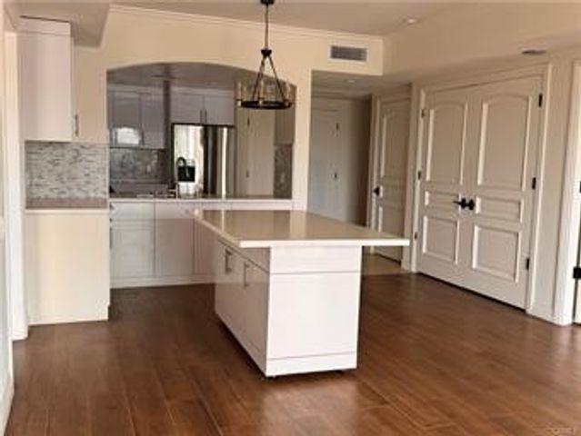 1598 Long Beach, Long Beach, CA 90813