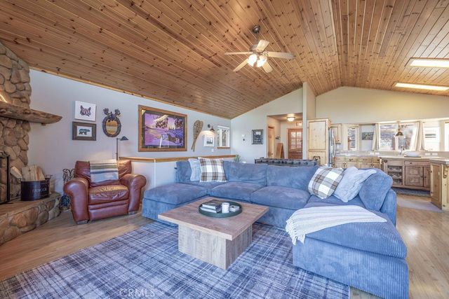 712 Villa Grove, Big Bear City, CA 92314