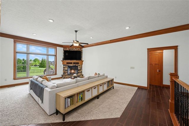 1215 Daylily Way, Troy, OH 45373