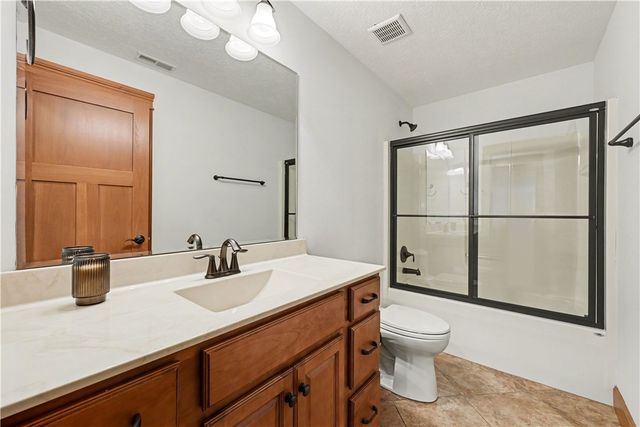 1215 Daylily Way, Troy, OH 45373