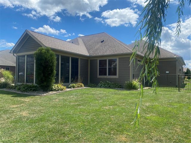 1215 Daylily Way, Troy, OH 45373
