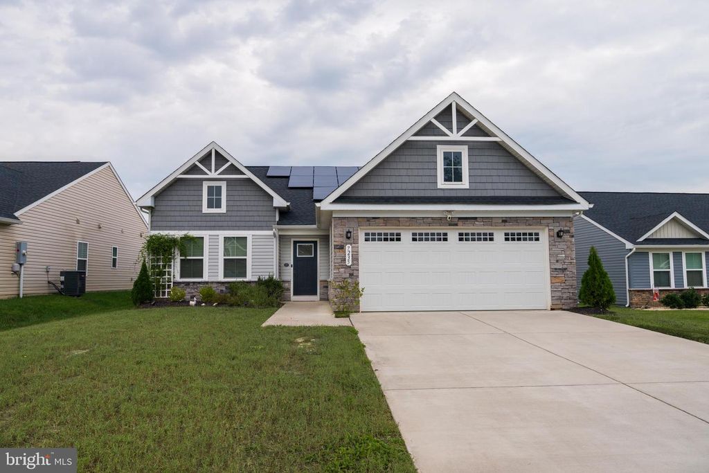 7235 PARCHMENT CIR, Ruther Glen, VA 22546