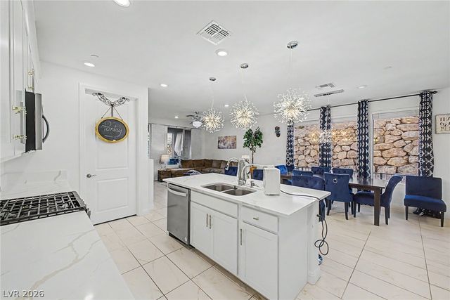 134 Sedona Sands Lane, Henderson, NV 89011