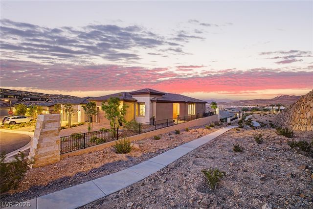 134 Sedona Sands Lane, Henderson, NV 89011