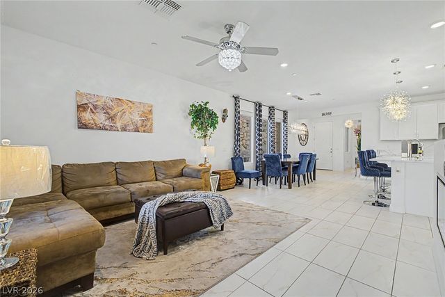 134 Sedona Sands Lane, Henderson, NV 89011