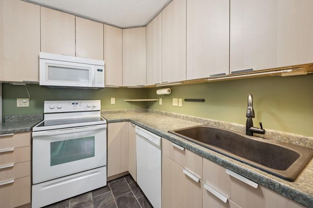 2200 Nevada Avenue S 316, Saint Louis Park, MN 55426