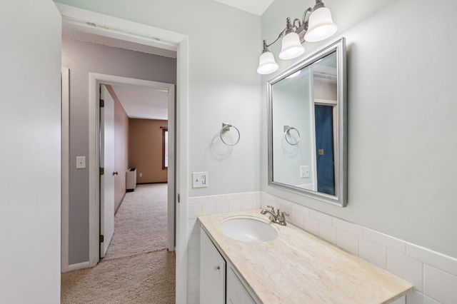 2200 Nevada Avenue S 316, Saint Louis Park, MN 55426