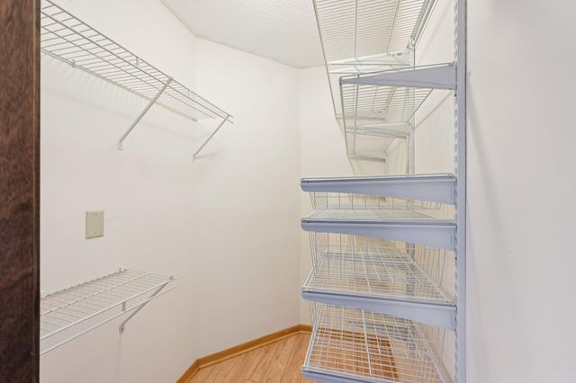 2200 Nevada Avenue S 316, Saint Louis Park, MN 55426