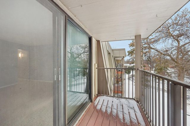 2200 Nevada Avenue S 316, Saint Louis Park, MN 55426