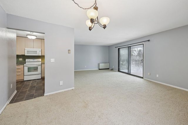 2200 Nevada Avenue S 316, Saint Louis Park, MN 55426