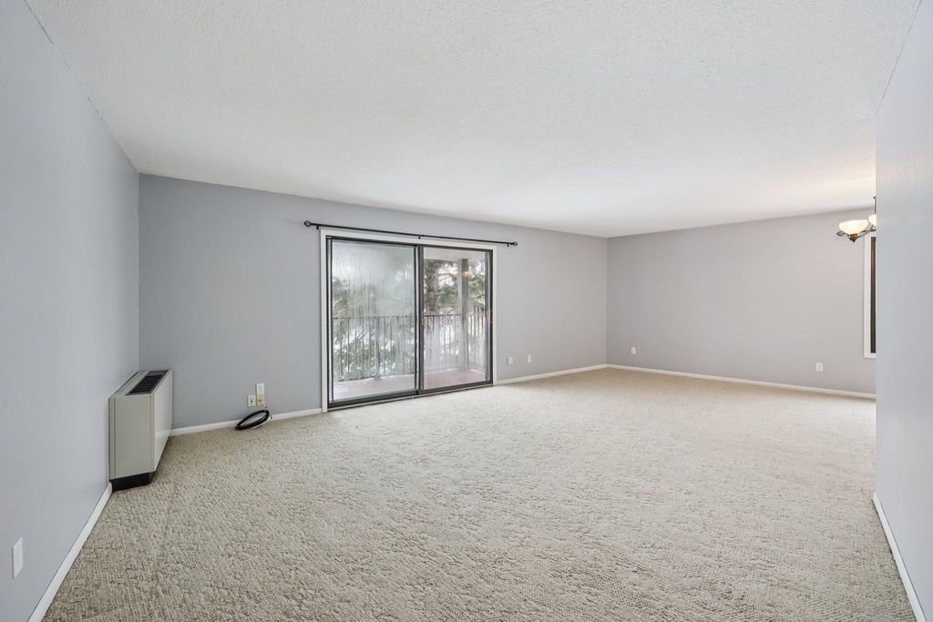 2200 Nevada Avenue S 316, Saint Louis Park, MN 55426 — photo 2