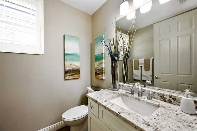 6523 MOORINGS POINT CIRCLE 202, Lakewood Ranch, FL 34202