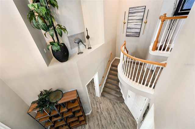 6523 MOORINGS POINT CIRCLE 202, Lakewood Ranch, FL 34202