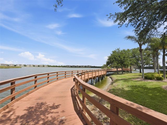6523 MOORINGS POINT CIRCLE 202, Lakewood Ranch, FL 34202