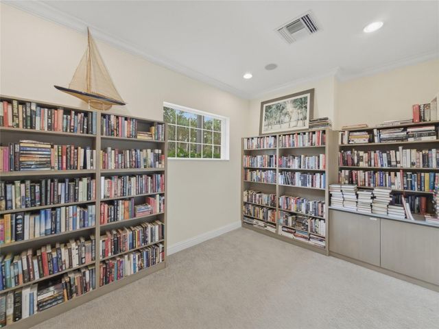 6523 MOORINGS POINT CIRCLE 202, Lakewood Ranch, FL 34202