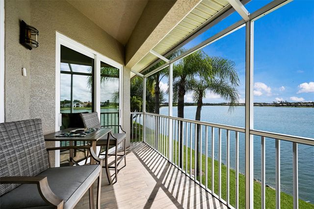 6523 MOORINGS POINT CIRCLE 202, Lakewood Ranch, FL 34202