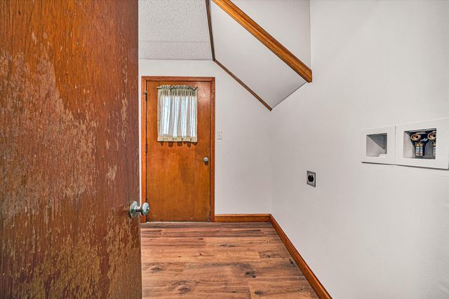 182 Dogwood LN, Troutville, VA 24175