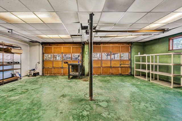 182 Dogwood LN, Troutville, VA 24175