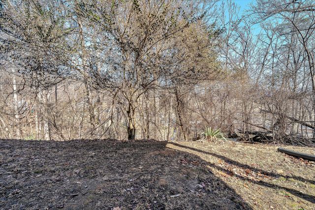 182 Dogwood LN, Troutville, VA 24175