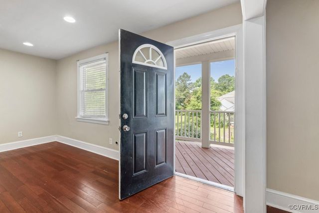 5811 Hermitage Rd, Henrico, VA 23228