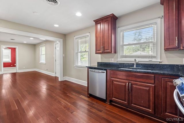 5811 Hermitage Rd, Henrico, VA 23228