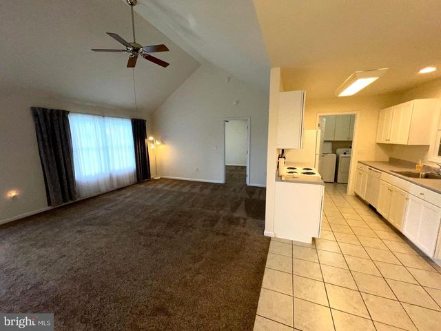28 CIRCLE DR W, Milton, DE 19968