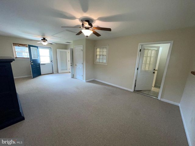 28 CIRCLE DR W, Milton, DE 19968