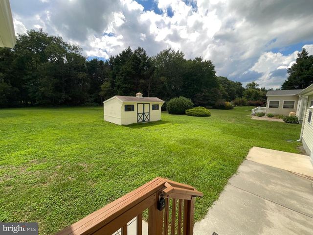 28 CIRCLE DR W, Milton, DE 19968
