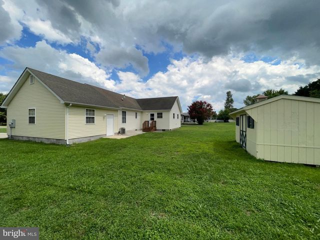 28 CIRCLE DR W, Milton, DE 19968