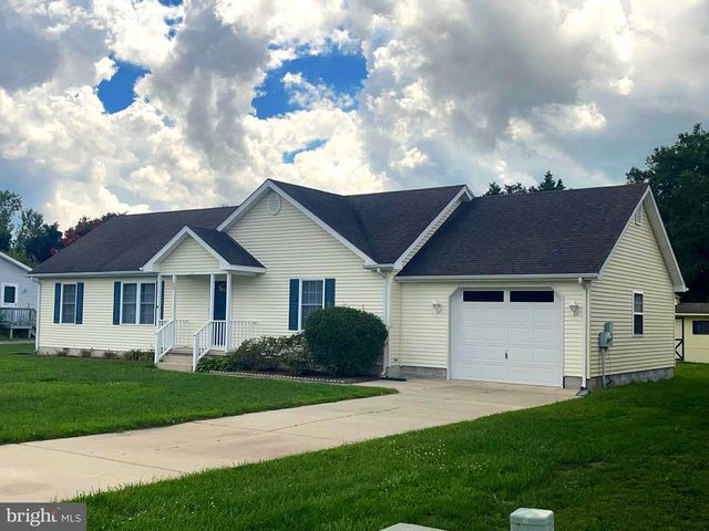 28 CIRCLE DR W, Milton, DE 19968