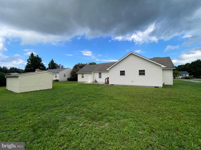 28 CIRCLE DR W, Milton, DE 19968