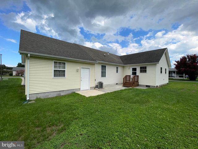 28 CIRCLE DR W, Milton, DE 19968