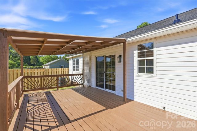 612 Meadowview Drive, Monroe, NC 28110