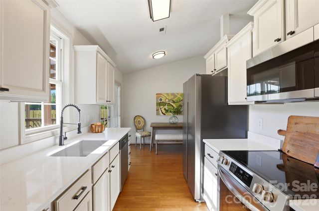612 Meadowview Drive, Monroe, NC 28110
