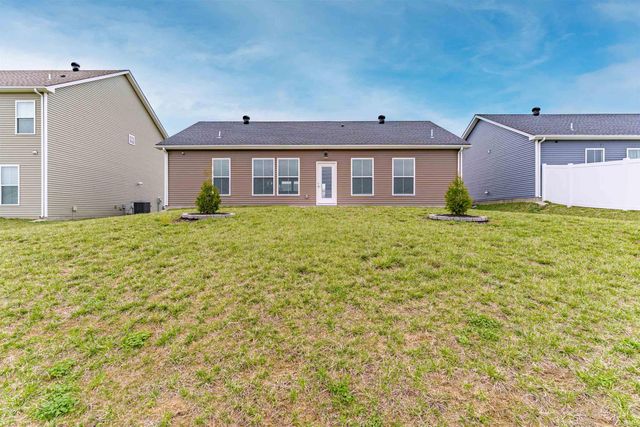 3011 Torboy Drive, Evansville, IN 47725