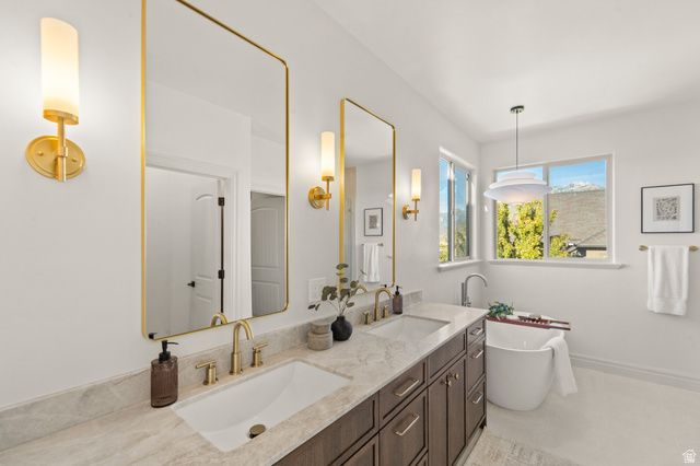 317 E MANILLA DR, Draper, UT 84020