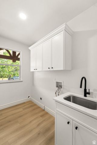 317 E MANILLA DR, Draper, UT 84020