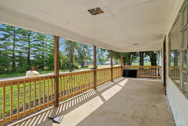 1649 Main Street W, Lewis Twp, OH 45119