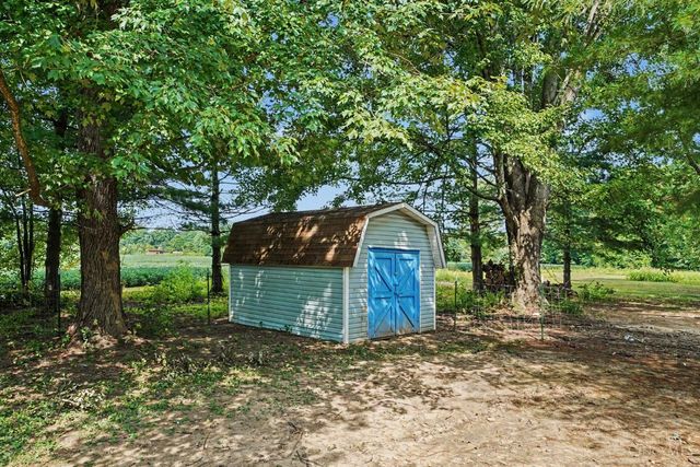 1649 Main Street W, Lewis Twp, OH 45119