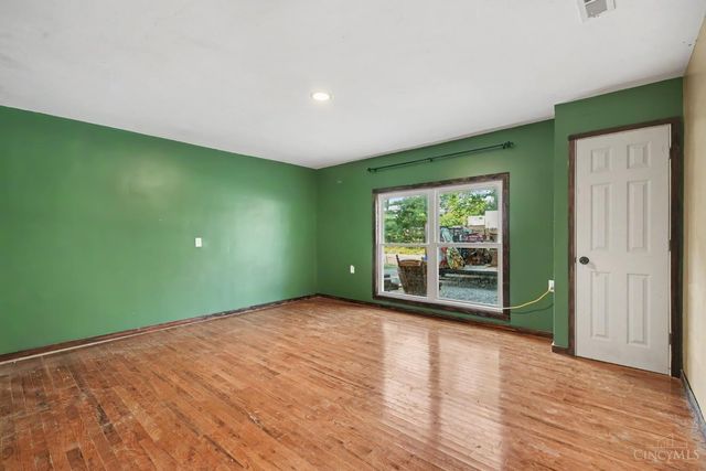 1649 Main Street W, Lewis Twp, OH 45119